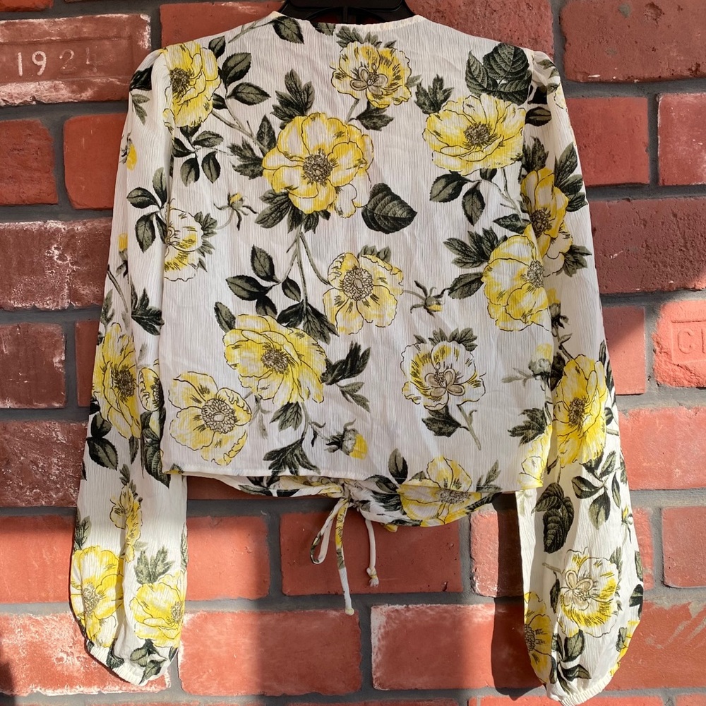 Yellow Floral Blouse - Picture 3 of 3
